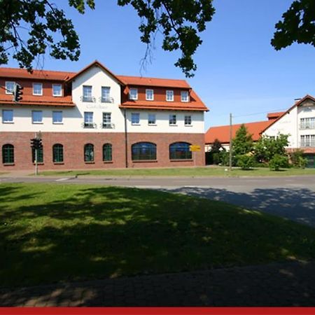 Hotel & Restaurant "Zur Linde" Spergau Exterior foto